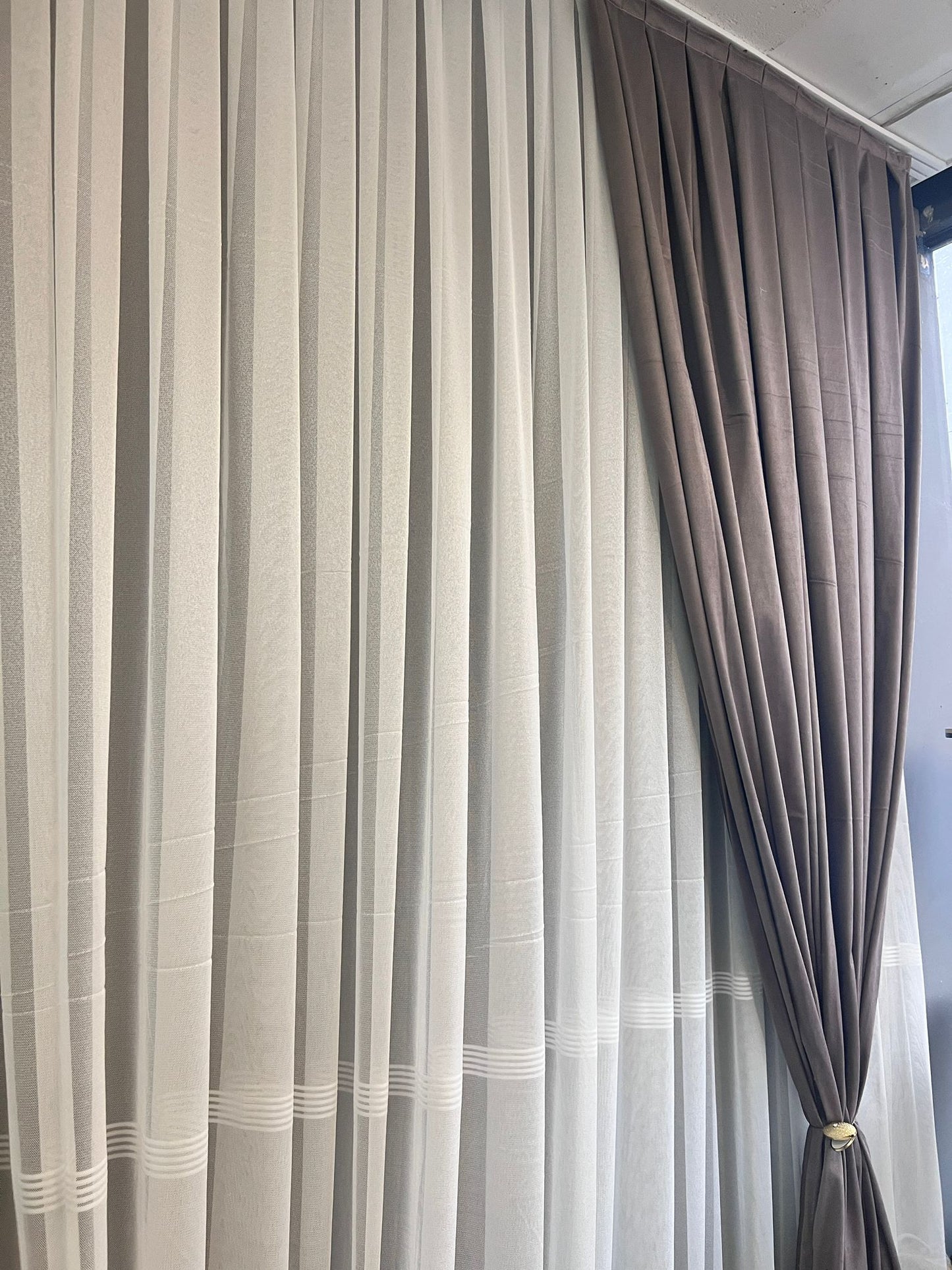 Gardine - streaks of elegance model